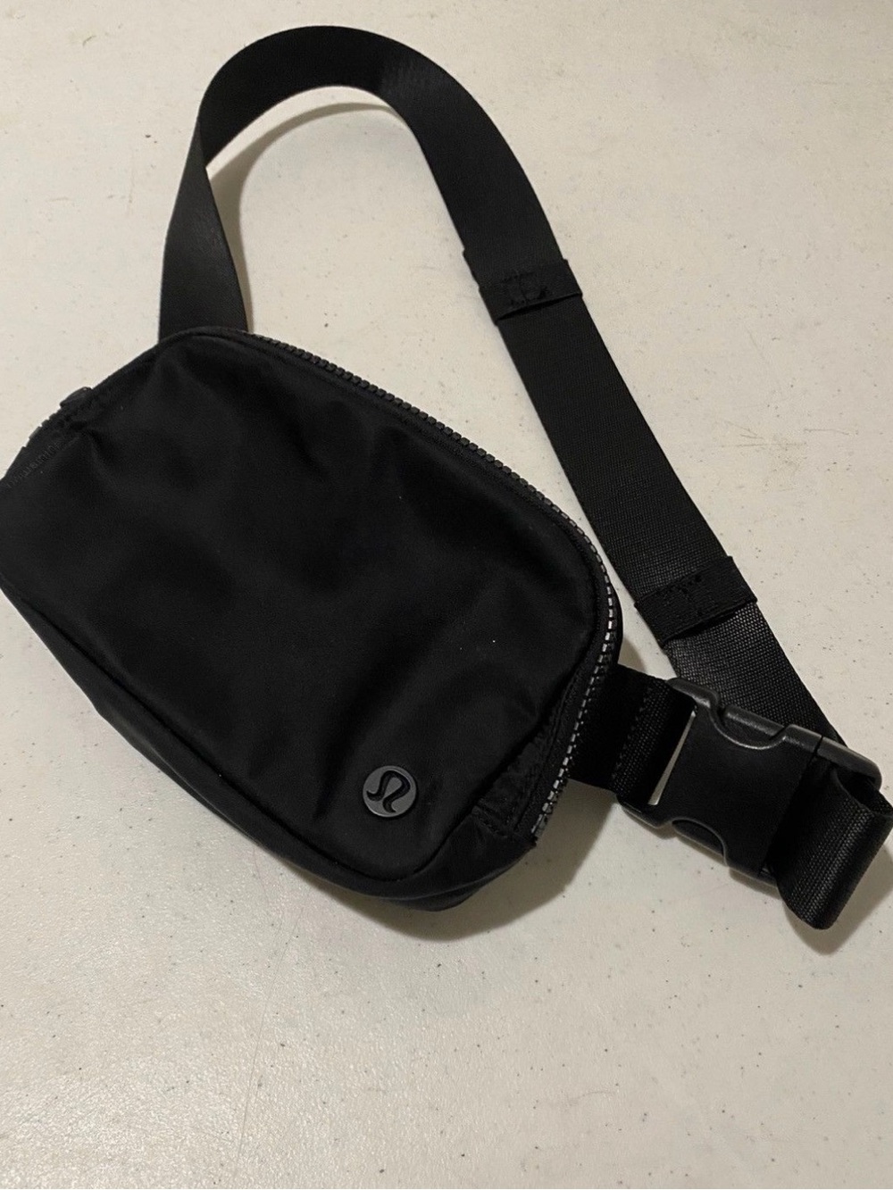 lululemon athletica Black Minimal Belt Bag